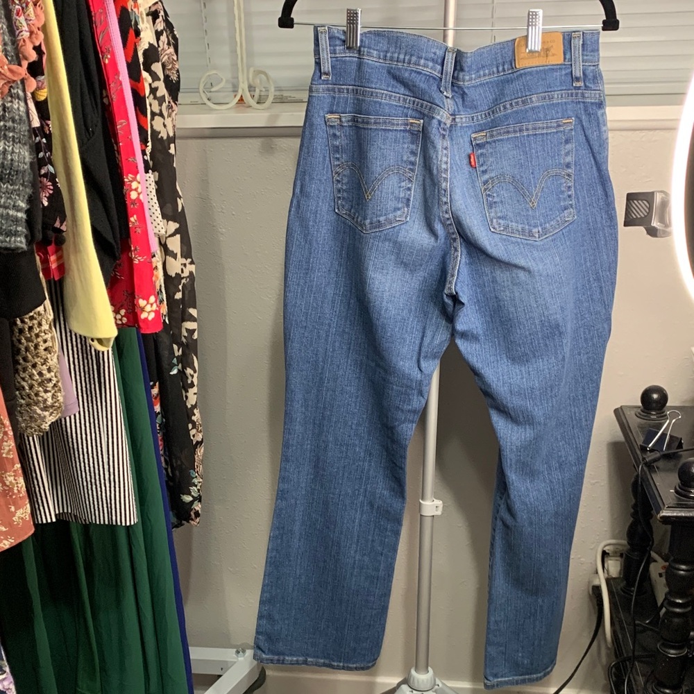 Levi's 550 Jeans - Classic Blue Denim